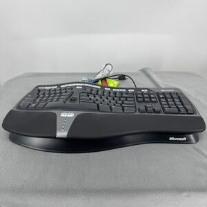 Microsoft Natural Ergonomic Keyboard 4000 v1.0 KU-0462 USB Wired With Riser
